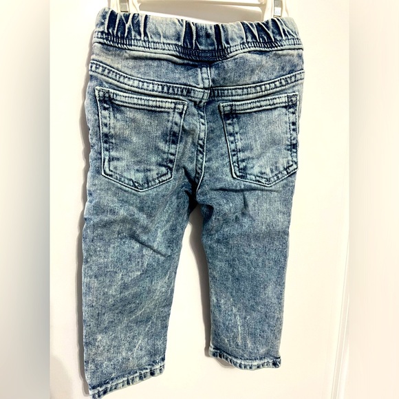 Gap Baby Boy 12-18 Month Jeans - Picture 2 of 3